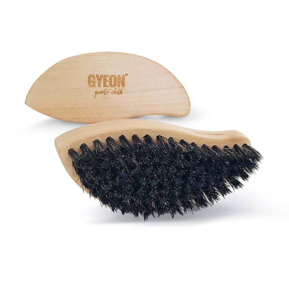 GYEON Leather Brush