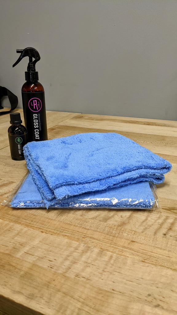 The Refinery's Edgeless Buffing Towel
